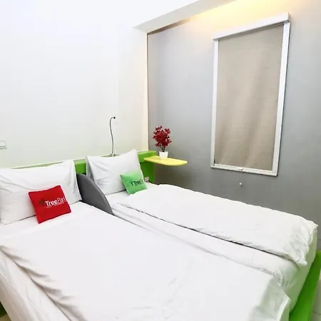 Treepark Hotel Jakarta Airport-2